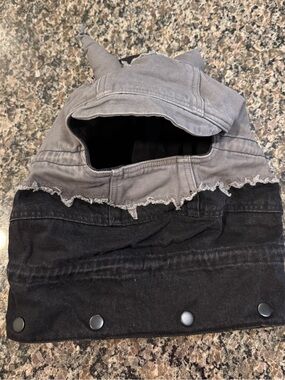 KAIJU 8 Hooded Hat - Gray and Black